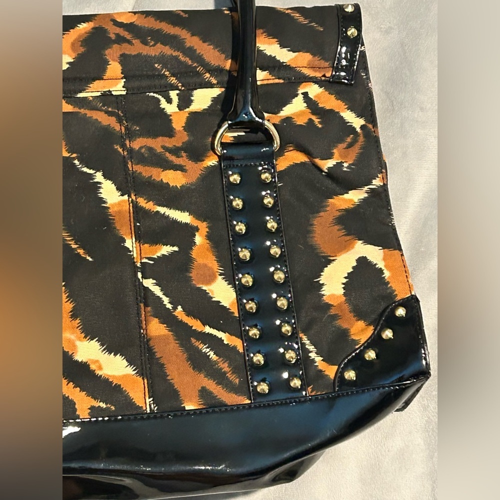 NWT Betseyville by Betsey Johnson Studded Animal Print Y2K Handbag Tote Purse - Picture 6 of 15